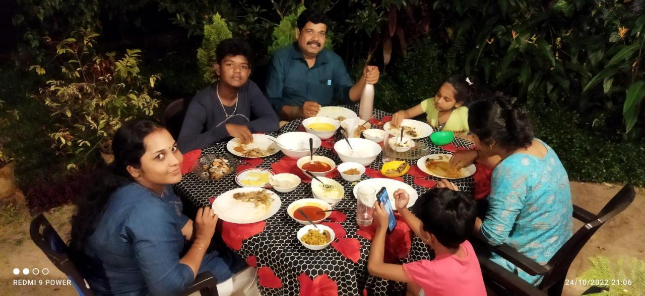 Marari Sabari Home Stay 马拉利库兰 外观 照片