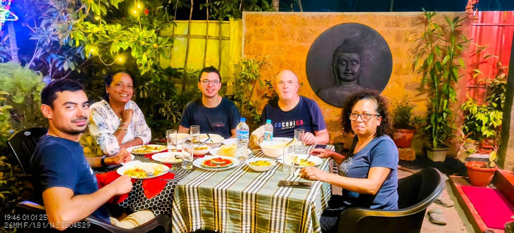 Marari Sabari Home Stay 马拉利库兰 外观 照片
