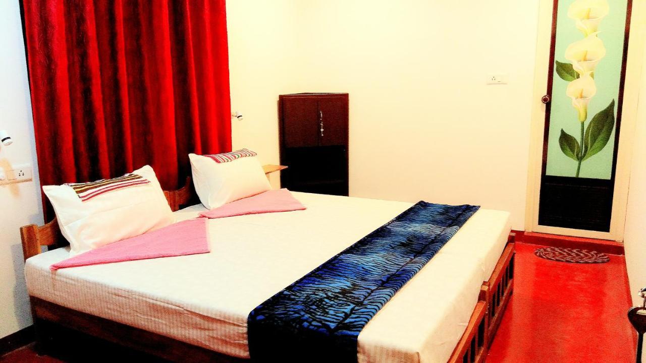 Marari Sabari Home Stay 马拉利库兰 外观 照片