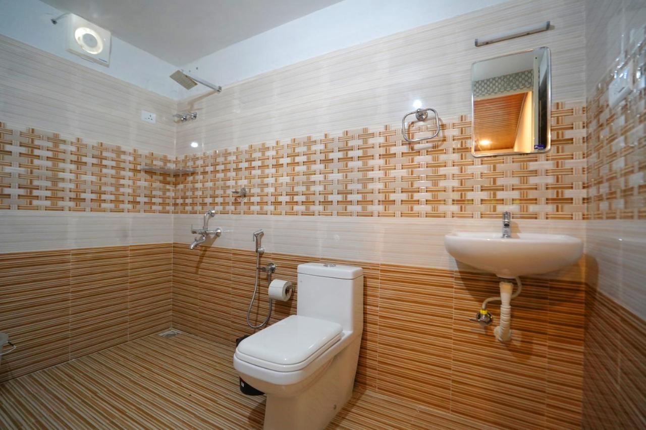 Marari Sabari Home Stay 马拉利库兰 外观 照片